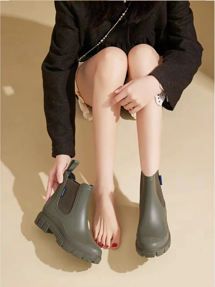 Mid-Waverly Boots