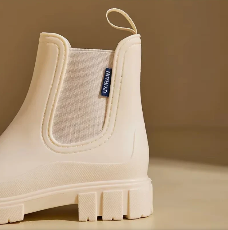 Mid-Waverly Boots